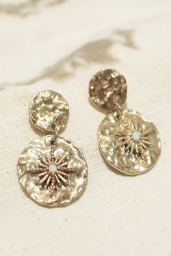 BOUCLES D’OREILLE À MÉDAILLES AGLAÉ