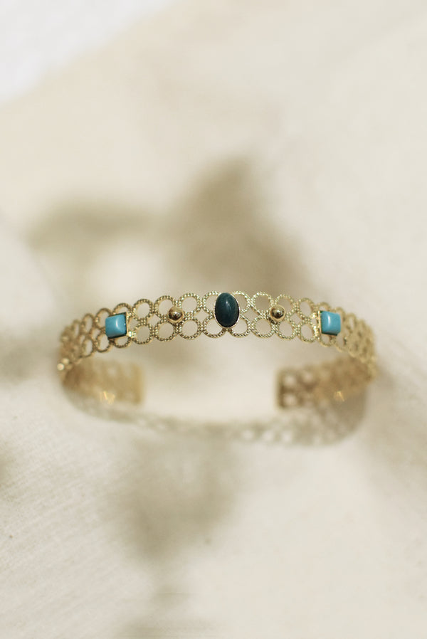 BRACELET AJOURÉ LAGON, EN HOWLITE NOIRE