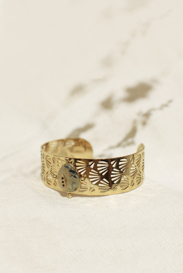 BRACELET AJOURÉ JEANNE, EN PREHNITE