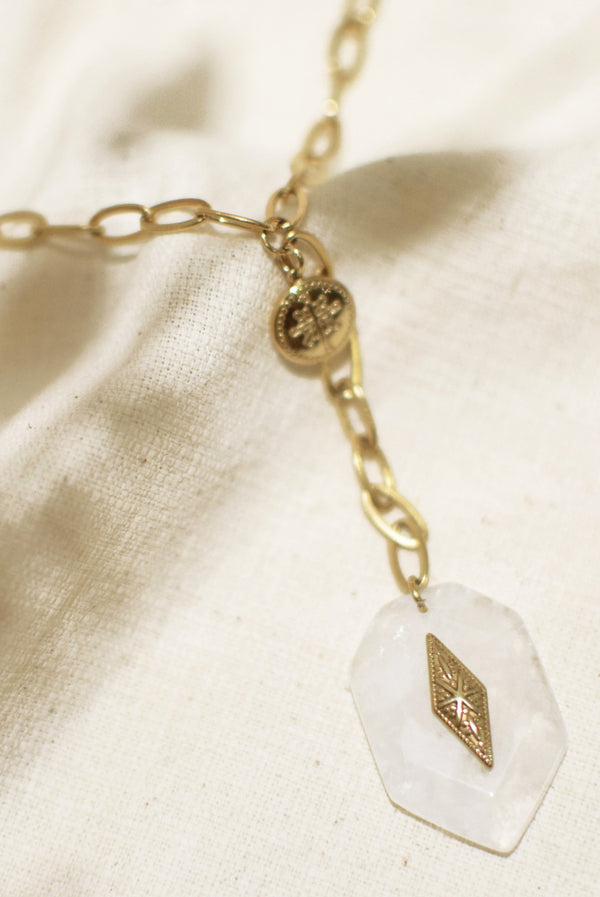 COLLIER À MAILLES LARGES ISORE, EN QUARTZ BLANC