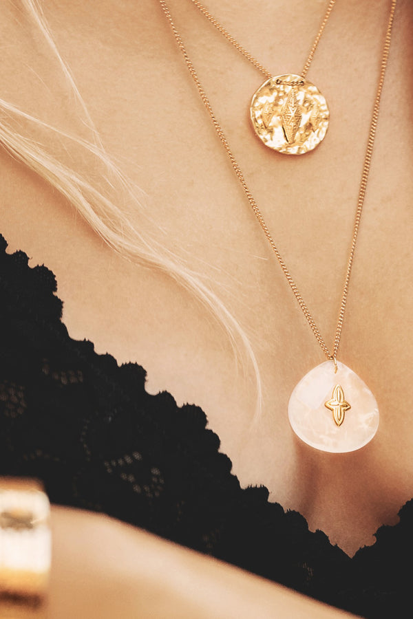 COLLIER À MÉDAILLE ISORE