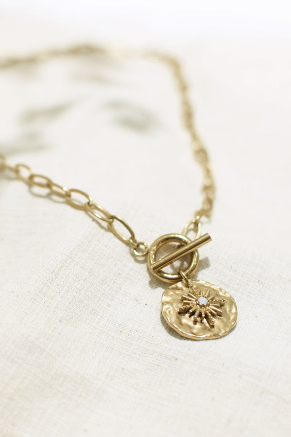 COLLIER MÉDAILLE À MAILLES LARGES AGLAÉ