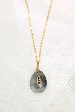 COLLIER COURT JEANNE, EN LABRADORITE