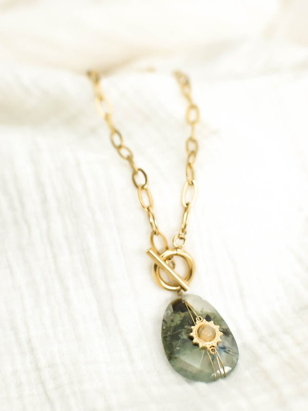 COLLIER JAYA PREHNITE